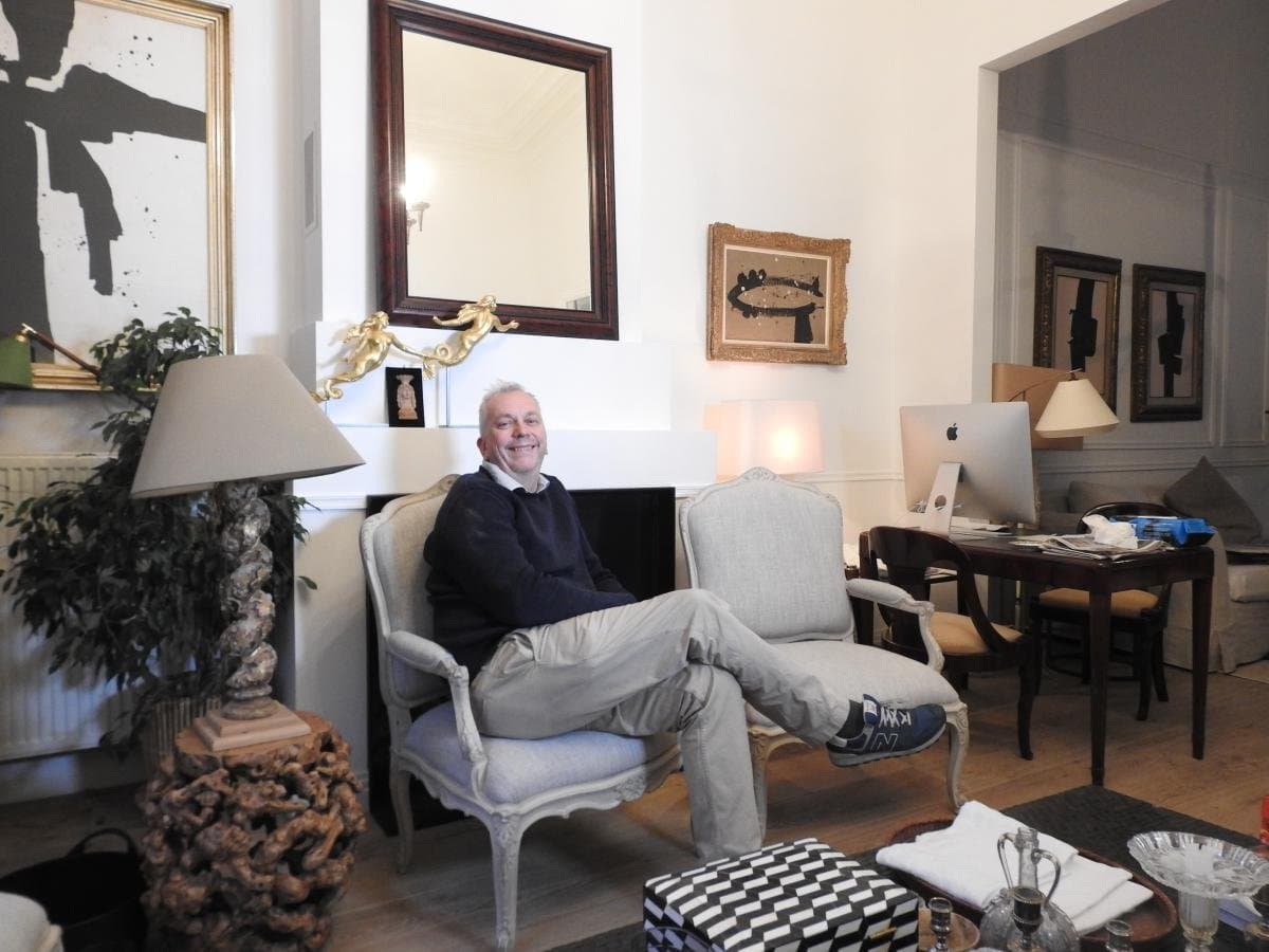 Michel dans son atelier