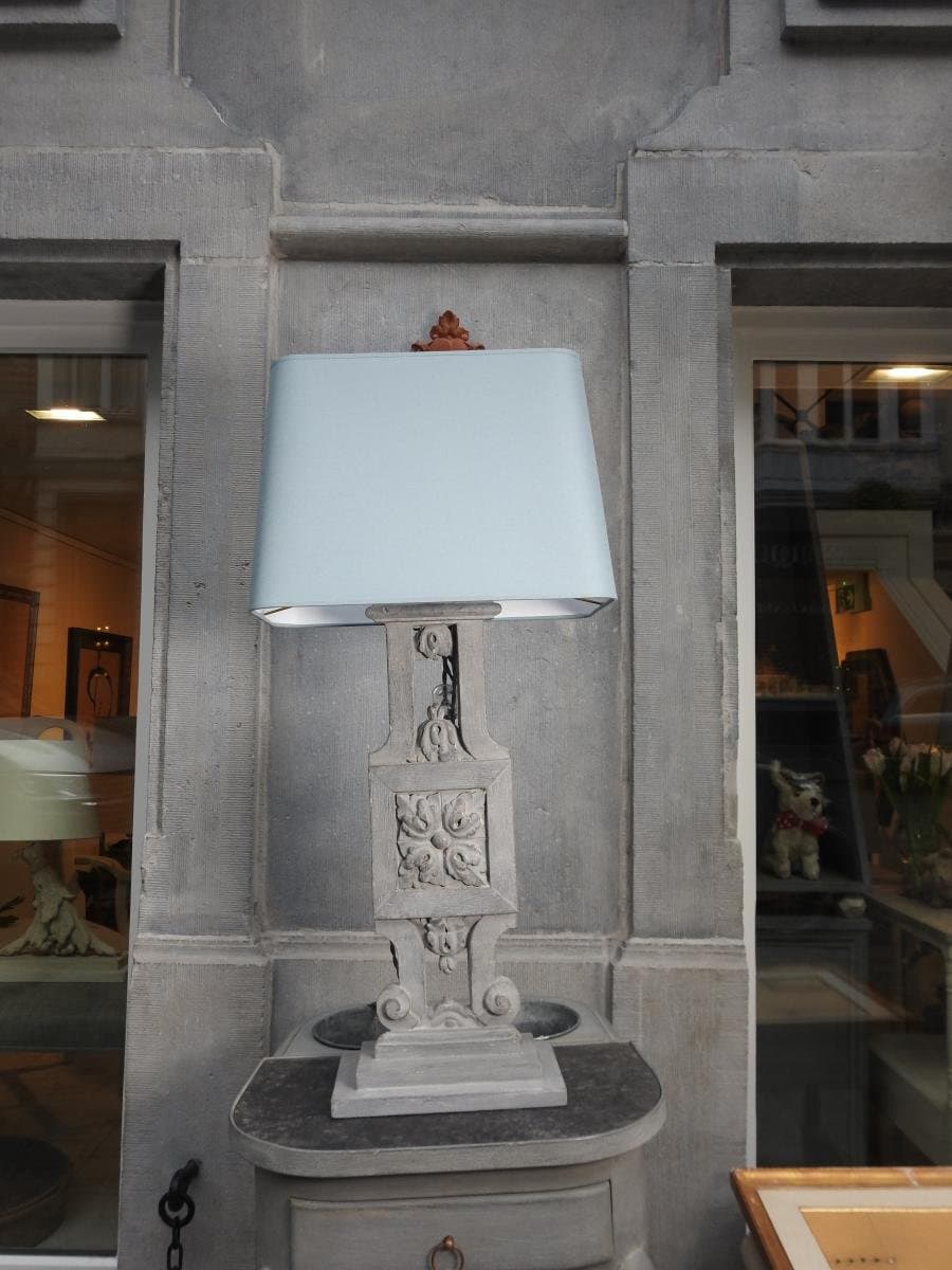 Lampe de table en bois